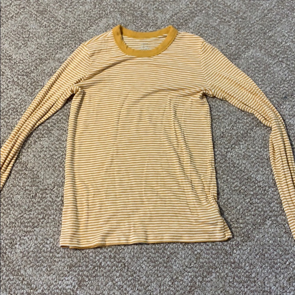 American Eagle shirt